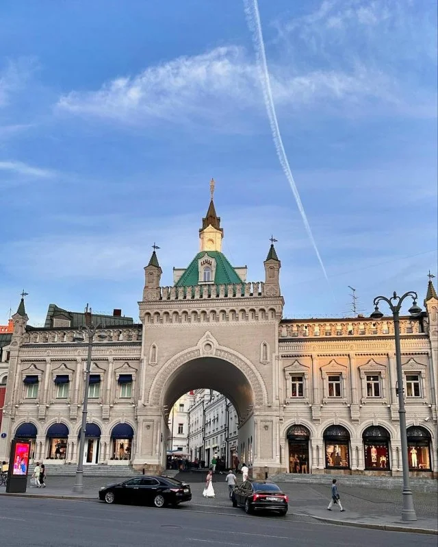 Разнообразная архитектура Москвы