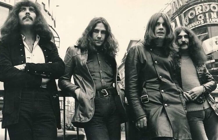 Самые умные исполнители. Black Sabbath – самая интеллектуальная группа. Удивлены? Изображение: rockantenne.de. Фото.